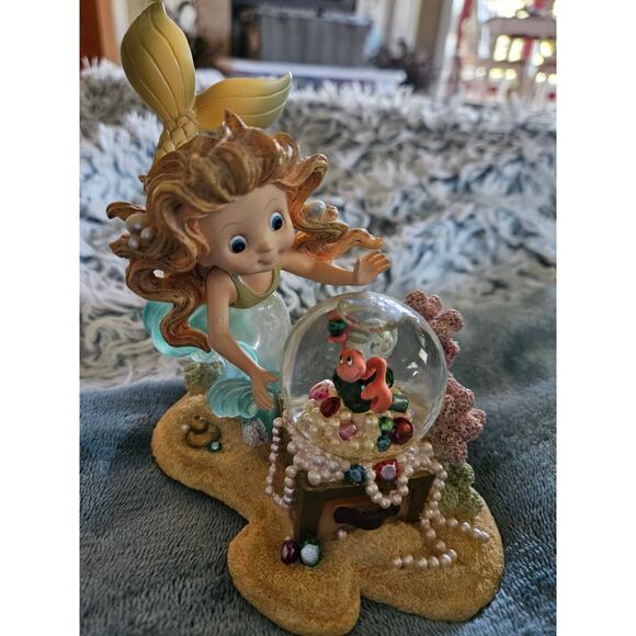 Emerald Sea Rainbow Reef Collection Mermaid - Picture 1 of 3